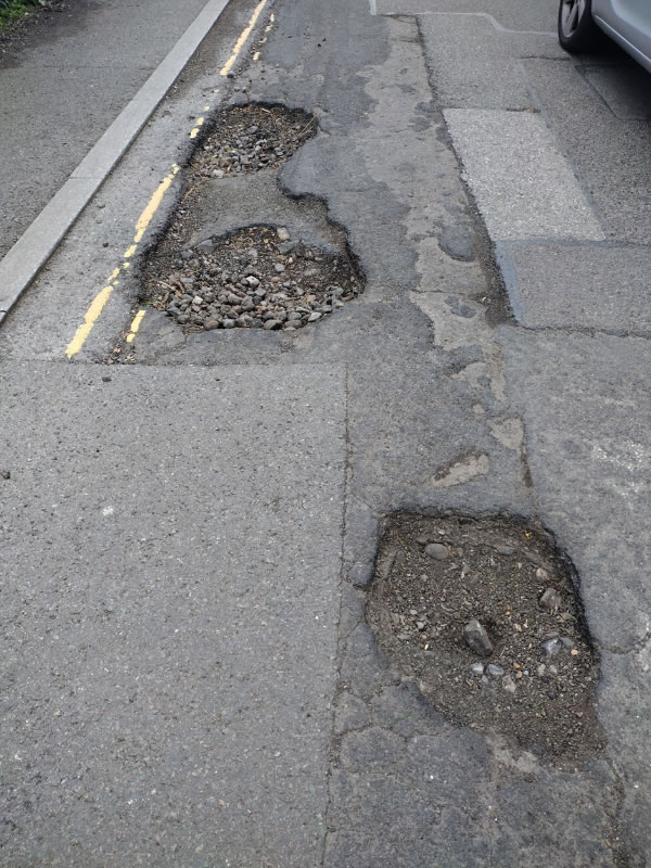 Riverside Drive Potholes