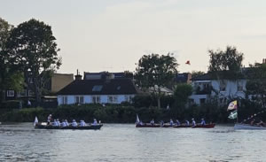 the annual Thames River Race as it passed Strand on the Green